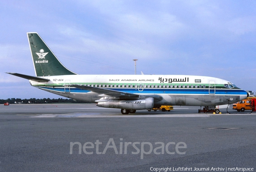 Saudi Arabian Airlines Boeing 737-268C(Adv) (HZ-AGA) | Photo 396885