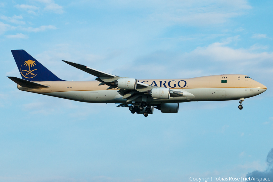 Saudi Arabian Cargo Boeing 747-87UF (HZ-AI4) | Photo 334999