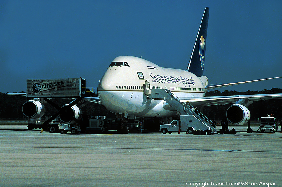 Saudi Arabian Royal Flight Boeing 747SP-68 (HZ-AIF) | Photo 51468