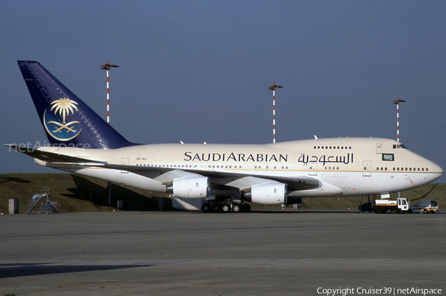 Saudi Arabian Airlines Boeing 747SP-68 (HZ-AIJ) | Photo 551215