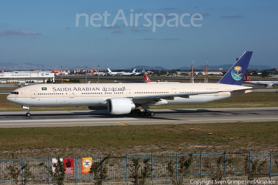 Saudi Arabian Airlines Boeing 777-368(ER) (HZ-AK13) | Photo 266010