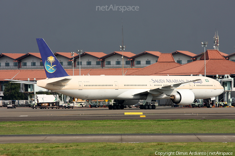 Saudi Arabian Airlines Boeing 777-368(ER) (HZ-AK14) | Photo 106367