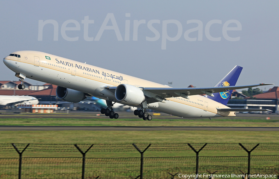 Saudi Arabian Airlines Boeing 777-368(ER) (HZ-AK16) | Photo 79198