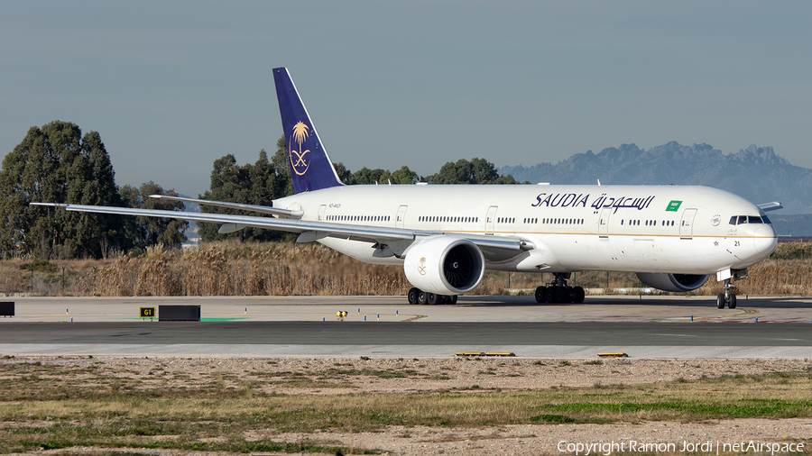 Saudi Arabian Airlines Boeing 777-368(ER) (HZ-AK21) | Photo 368558