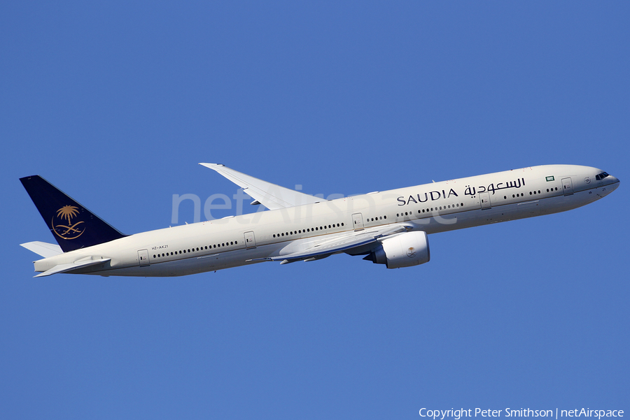 Saudi Arabian Airlines Boeing 777-368(ER) (HZ-AK21) | Photo 225881