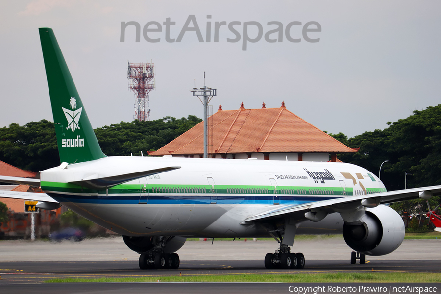 Saudi Arabian Airlines Boeing 777-368(ER) (HZ-AK28) | Photo 538273