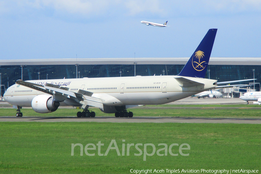 Saudi Arabian Airlines Boeing 777-3FG(ER) (HZ-AK34) | Photo 214592