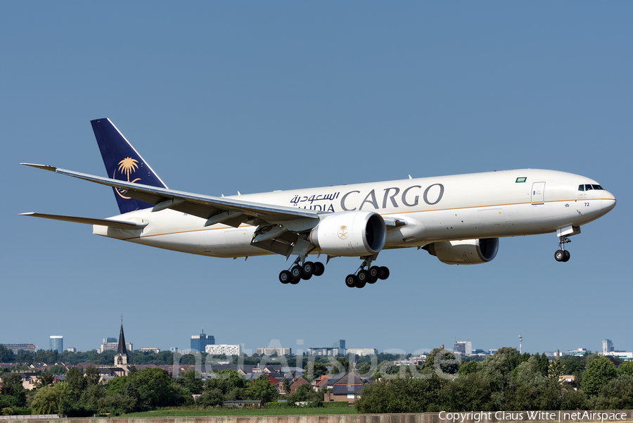 Saudi Arabian Cargo Boeing 777-FFG (HZ-AK72) | Photo 307175
