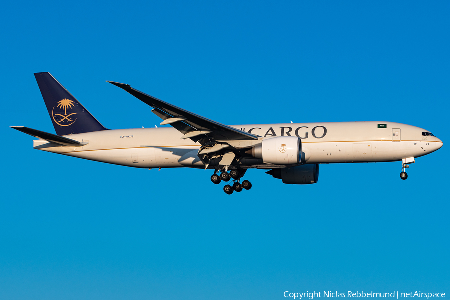 Saudi Arabian Cargo Boeing 777-FFG (HZ-AK73) | Photo 364759