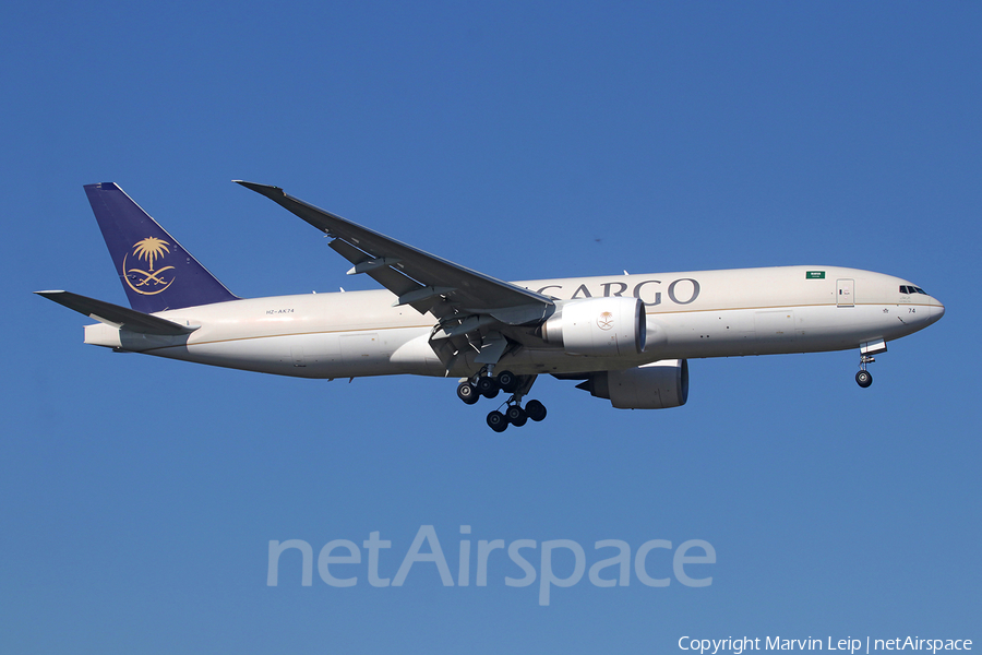 Saudi Arabian Cargo Boeing 777-FFG (HZ-AK74) | Photo 489971