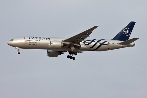 Saudi Arabian Airlines Boeing 777-268(ER) (HZ-AKA) at  Dubai - International, United Arab Emirates