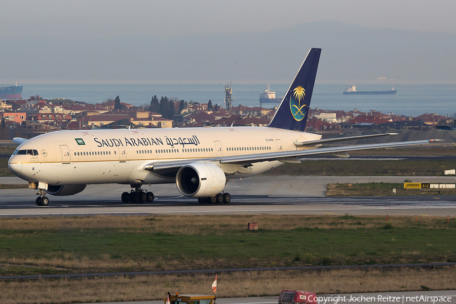 Saudi Arabian Airlines Boeing 777-268(ER) (HZ-AKB) | Photo 90917