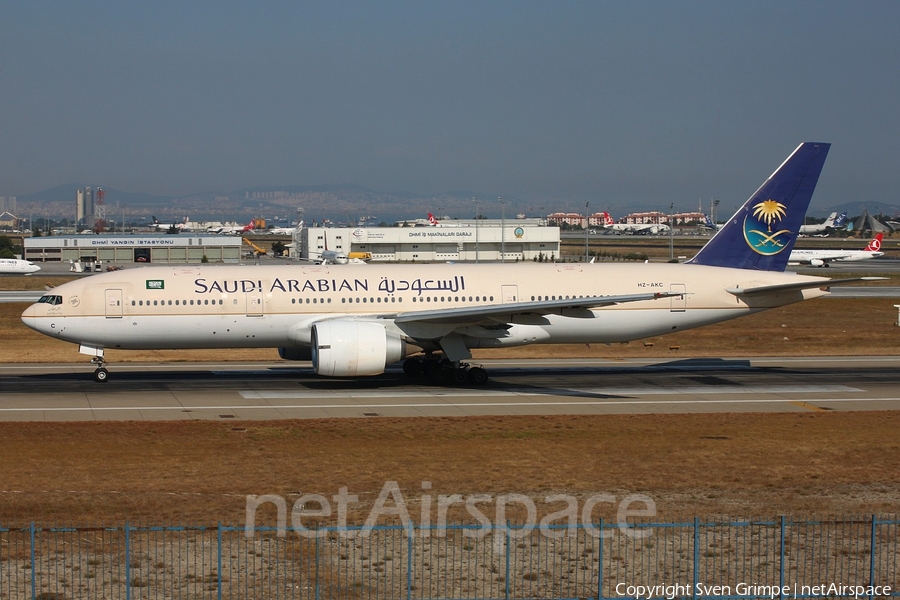 Saudi Arabian Airlines Boeing 777-268(ER) (HZ-AKC) | Photo 86424
