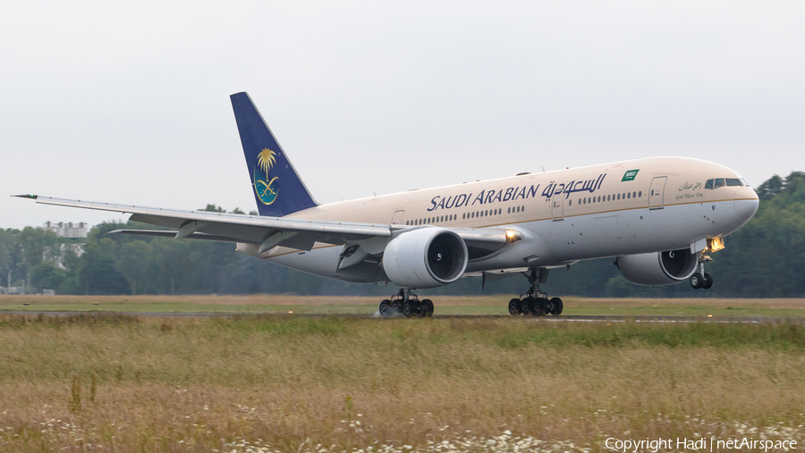 Saudi Arabian Airlines Boeing 777-268(ER) (HZ-AKF) | Photo 170922