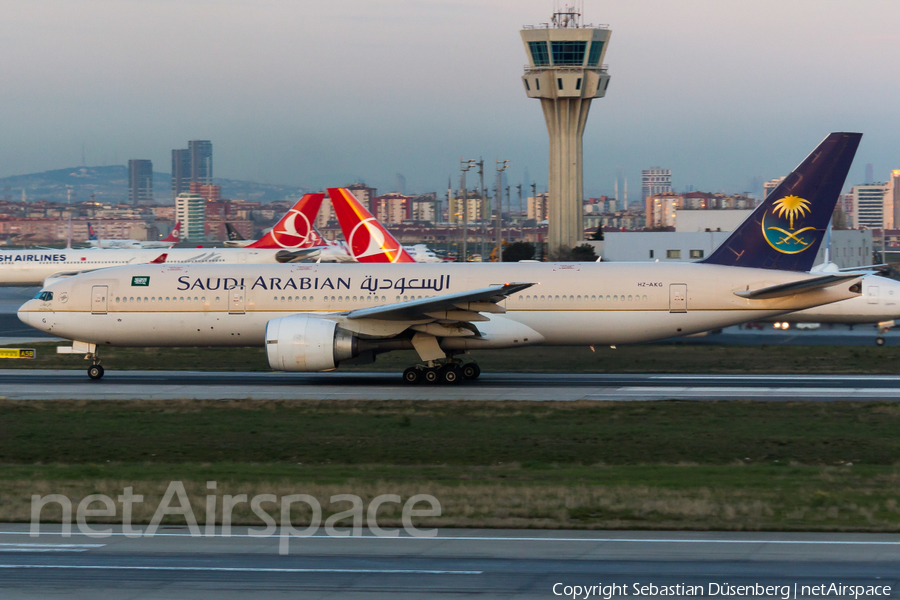 Saudi Arabian Airlines Boeing 777-268(ER) (HZ-AKG) | Photo 116817