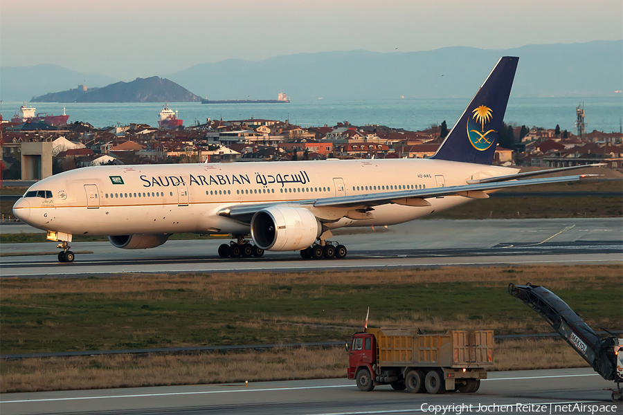 Saudi Arabian Airlines Boeing 777-268(ER) (HZ-AKG) | Photo 77816