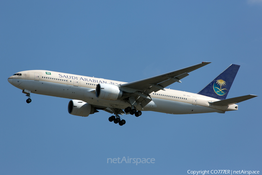 Saudi Arabian Airlines Boeing 777-268(ER) (HZ-AKH) | Photo 60946