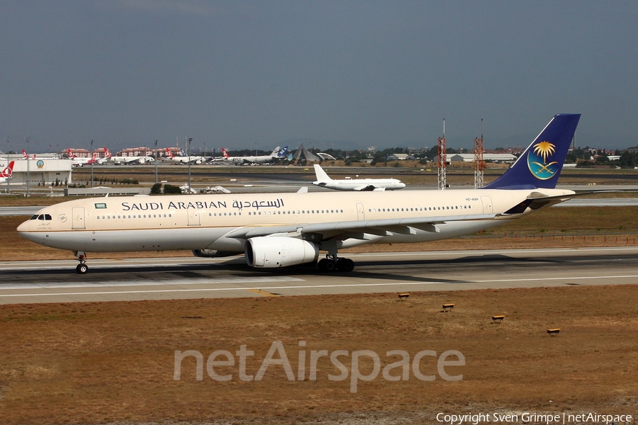Saudi Arabian Airlines Airbus A330-343X (HZ-AQH) | Photo 83263
