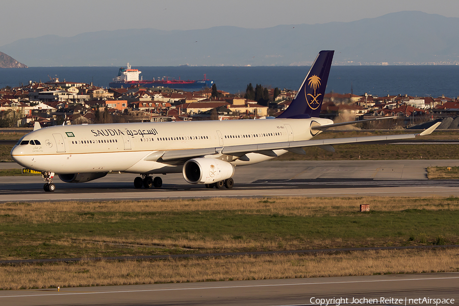 Saudi Arabian Airlines Airbus A330-343 (HZ-AQJ) | Photo 76327