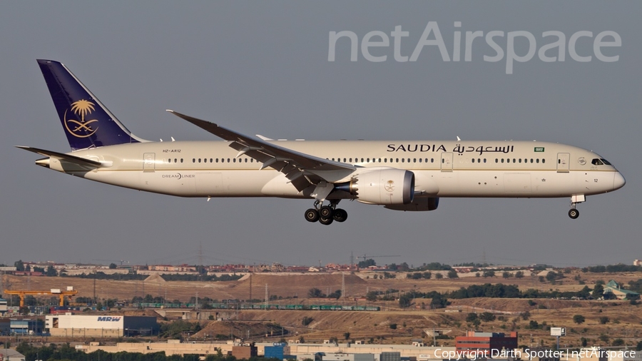 Saudi Arabian Airlines Boeing 787-9 Dreamliner (HZ-AR12) | Photo 181171