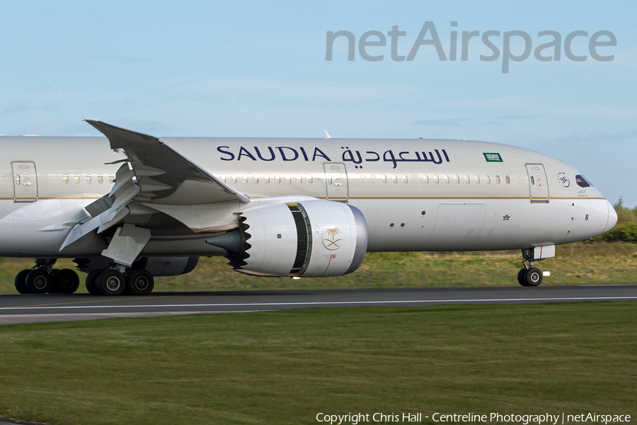 Saudi Arabian Airlines Boeing 787-9 Dreamliner (HZ-ARB) | Photo 163827