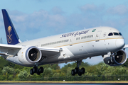 Saudi Arabian Airlines Boeing 787-9 Dreamliner (HZ-ARF) at  Manchester - International (Ringway), United Kingdom