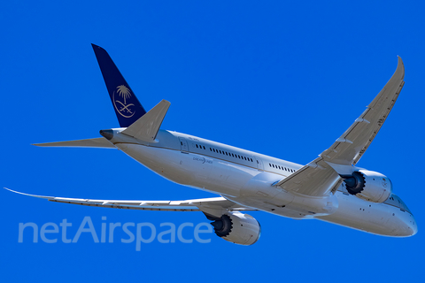 Saudi Arabian Airlines Boeing 787-9 Dreamliner (HZ-ARG) at  Manchester - International (Ringway), United Kingdom