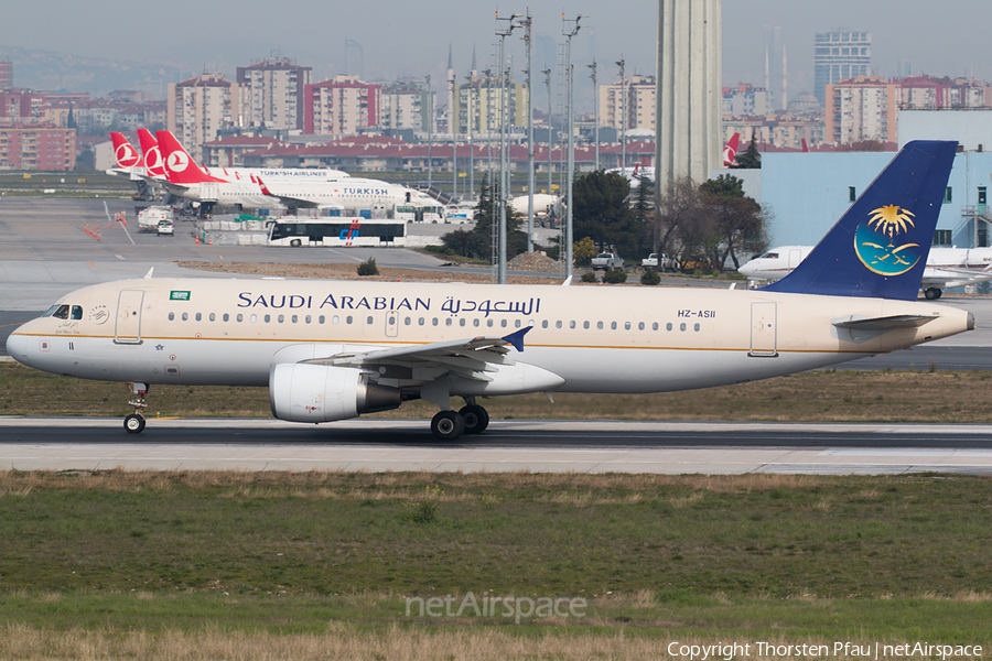 Saudi Arabian Airlines Airbus A320-214 (HZ-AS11) | Photo 73369