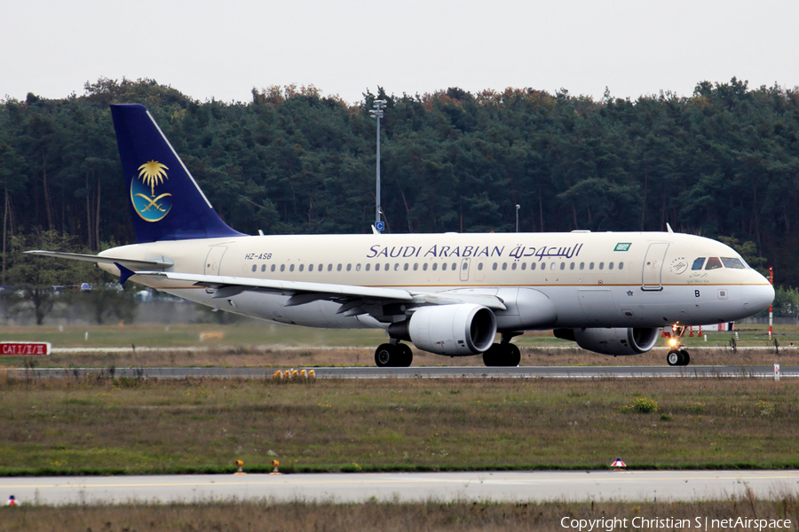 Saudi Arabian Airlines Airbus A320-214 (HZ-ASB) | Photo 129768