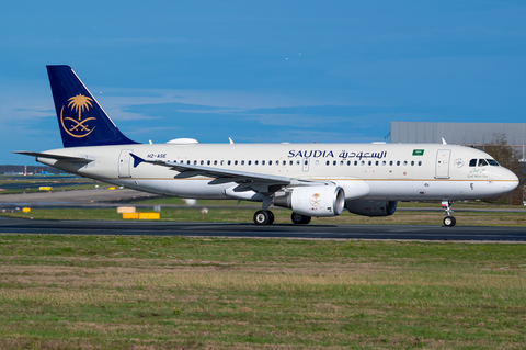 Saudi Arabian Airlines Airbus A320-214 (HZ-ASE) at  Frankfurt am Main, Germany