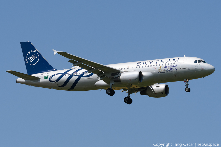 Saudi Arabian Airlines Airbus A320-214 (HZ-ASF) | Photo 634917