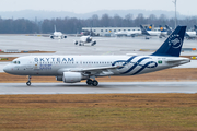 Saudi Arabian Airlines Airbus A320-214 (HZ-ASF) at  Munich, Germany