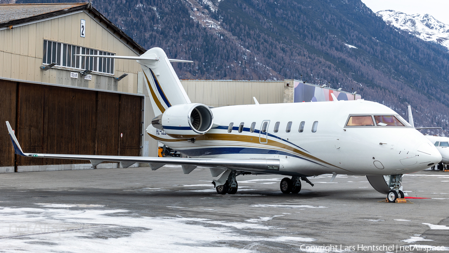 (Private) Bombardier CL-600-2B16 Challenger 650 (HZ-CLBM) | Photo 660773