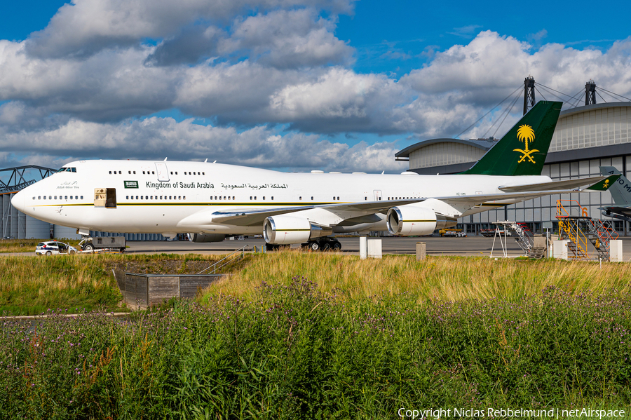 Saudi Arabian Government Boeing 747-468 (HZ-HM1) | Photo 516570