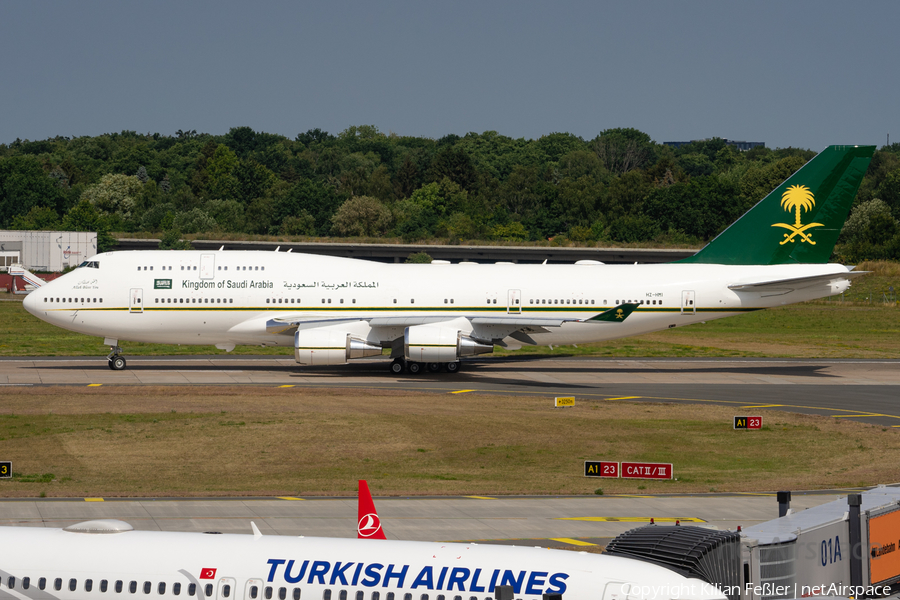 Saudi Arabian Government Boeing 747-468 (HZ-HM1) | Photo 518770