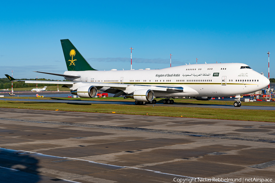 Saudi Arabian Government Boeing 747-468 (HZ-HM1) | Photo 527160