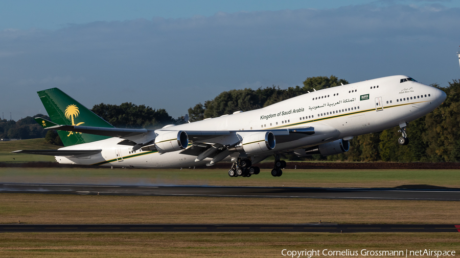 Saudi Arabian Government Boeing 747-468 (HZ-HM1) | Photo 527261