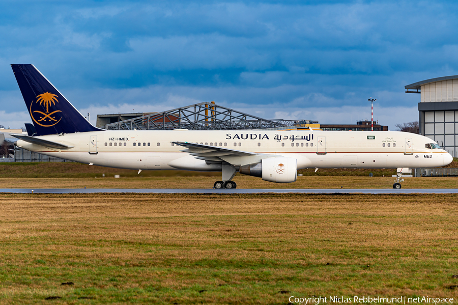 Saudi Arabian Royal Flight Boeing 757-23A (HZ-HMED) | Photo 436250