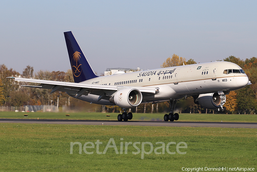 Saudi Arabian Royal Flight Boeing 757-23A (HZ-HMED) | Photo 477949