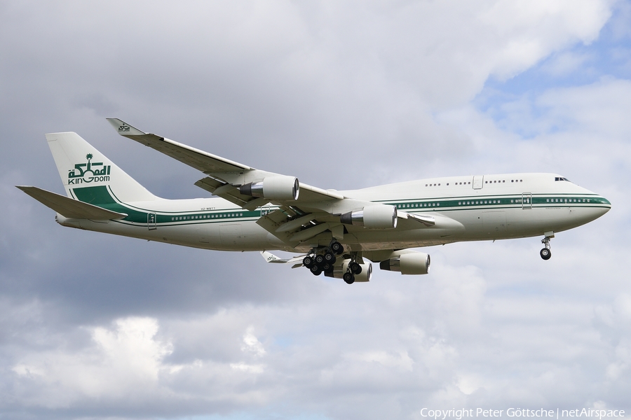 Kingdom Holding Boeing 747-4J6 (HZ-WBT7) | Photo 77220