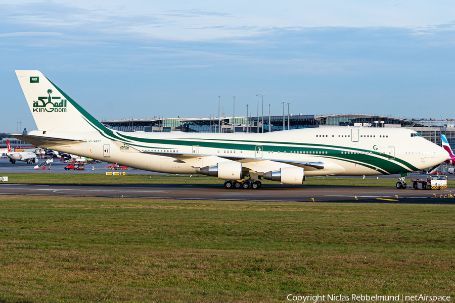 Kingdom Holding Boeing 747-4J6 (HZ-WBT7) | Photo 363259
