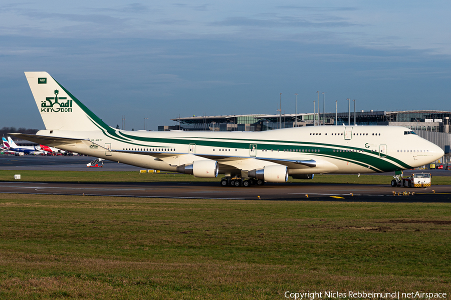 Kingdom Holding Boeing 747-4J6 (HZ-WBT7) | Photo 363261