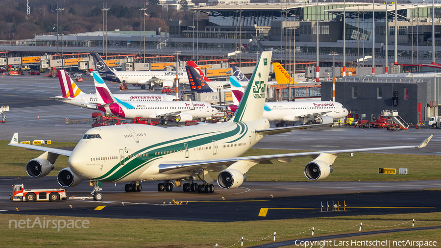 Kingdom Holding Boeing 747-4J6 (HZ-WBT7) | Photo 363269