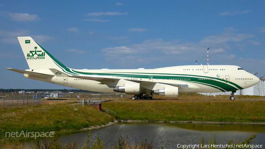 Kingdom Holding Boeing 747-4J6 (HZ-WBT7) | Photo 392162