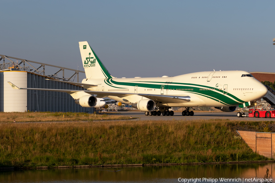 Kingdom Holding Boeing 747-4J6 (HZ-WBT7) | Photo 392183