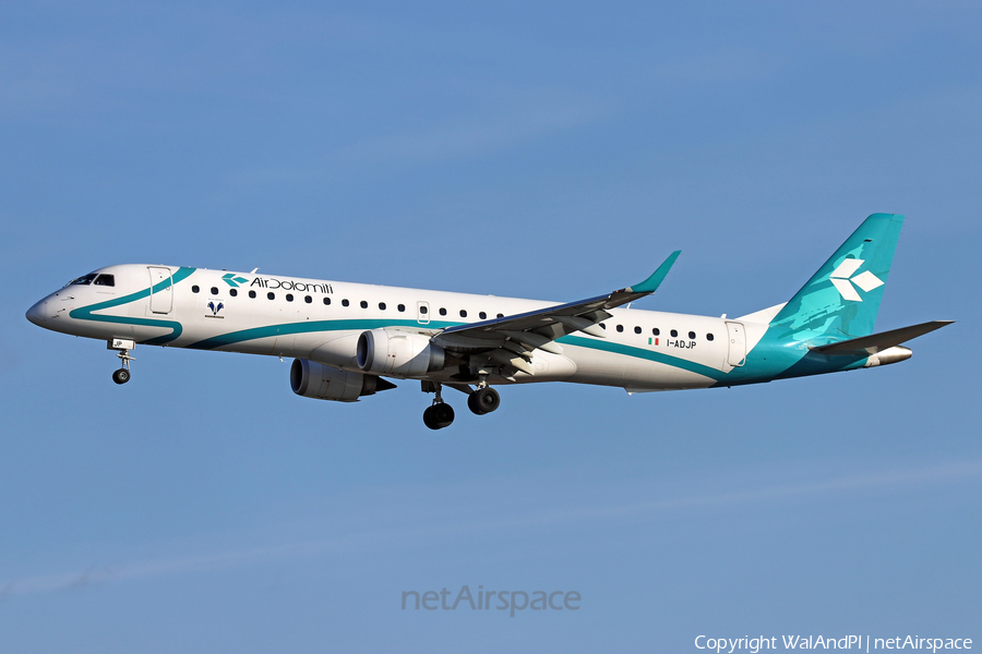 Air Dolomiti Embraer ERJ-195LR (ERJ-190-200LR) (I-ADJP) | Photo 491075