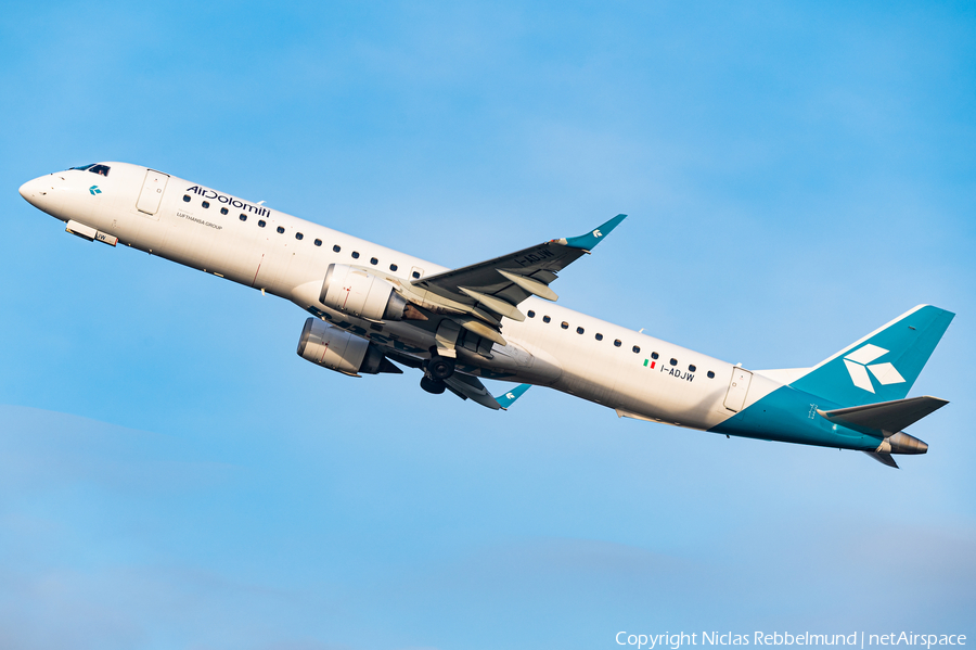 Air Dolomiti Embraer ERJ-195LR (ERJ-190-200LR) (I-ADJW) | Photo 425083