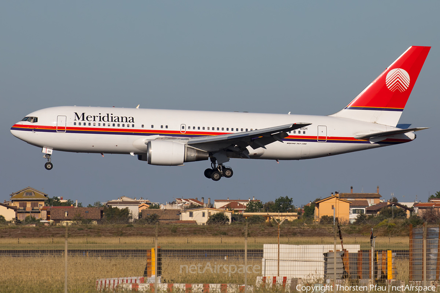 Meridiana Boeing 767-23B(ER) (I-AIGH) | Photo 160667