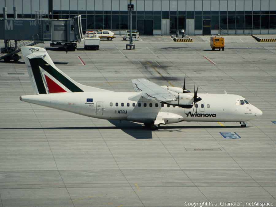 Avianova ATR 42-300 (I-ATRJ) | Photo 105927