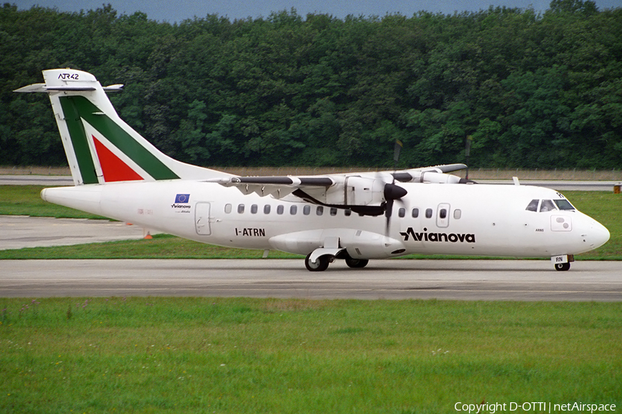 Avianova ATR 42-300 (I-ATRN) | Photo 156106